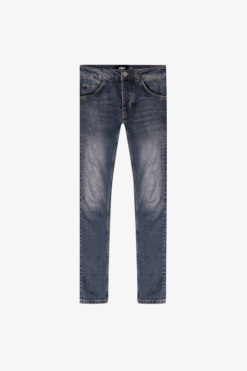 116 Essential Jeans