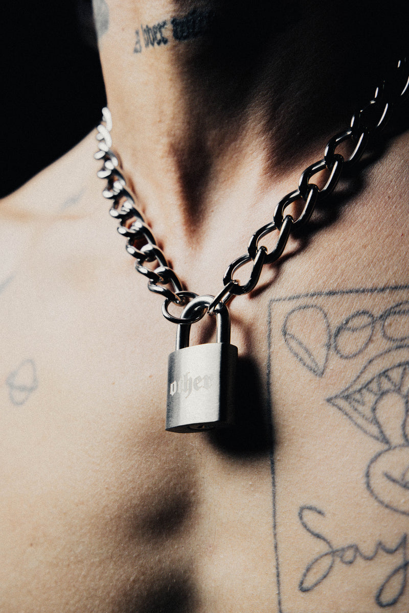 OTHER Padlock Choker Chain | Silver
