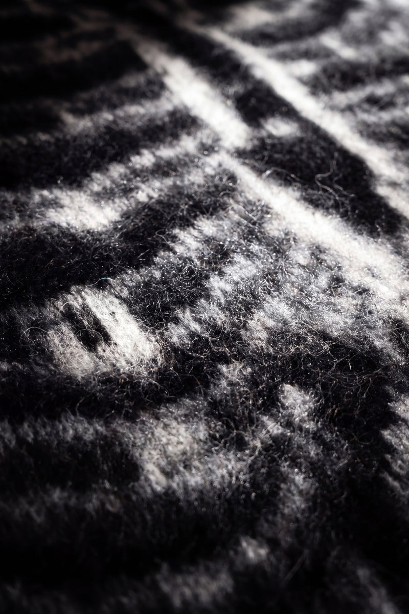 REVERSE SKELETON JUMPER - BLACK
