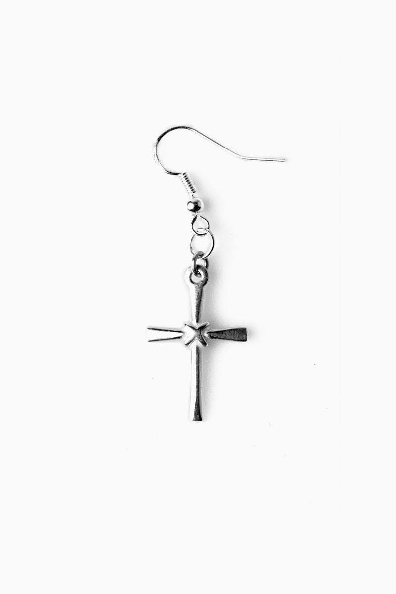 .925 Knotted Cross Earring