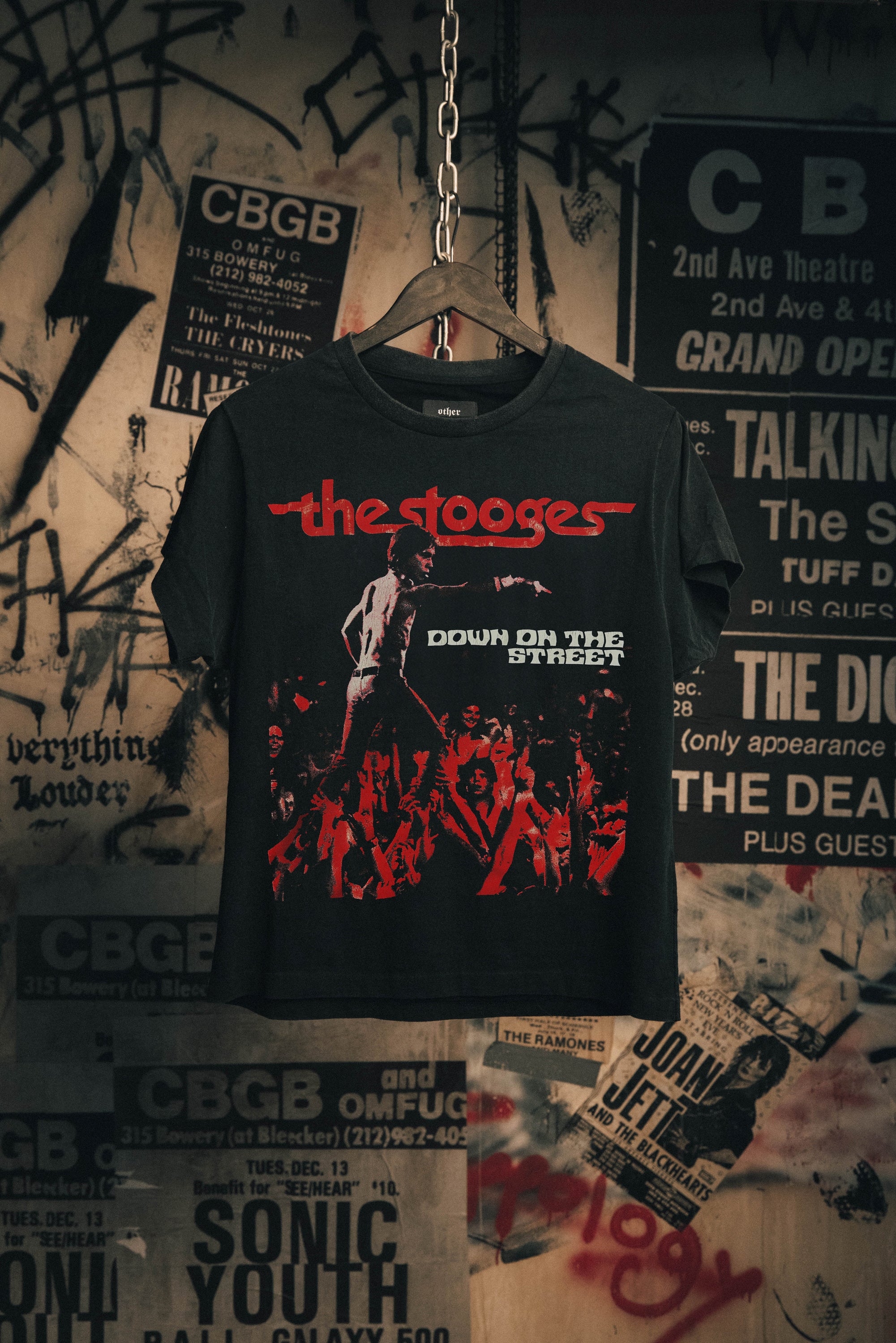 ストゥージズ ダウン・オン・ザ・ストリート／STOOGES／Iggy Pop Iggy Pop & The Stooges - 'DOWN ON THE STREET' T-shirt (Black