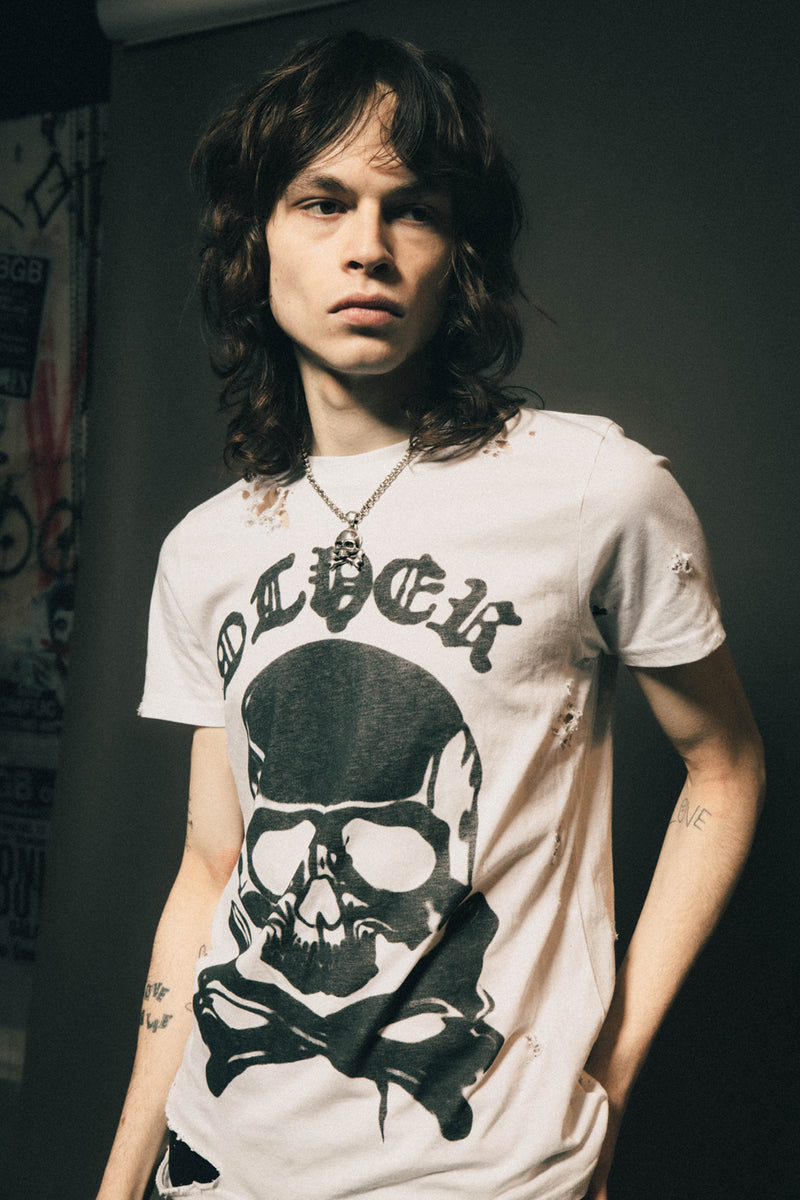 Graffiti Skull & Crossbones Thrasher Tee