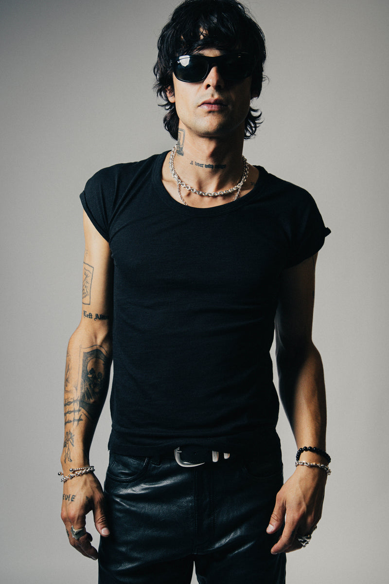 Lazarus Scoop Neck T-Shirt - Black