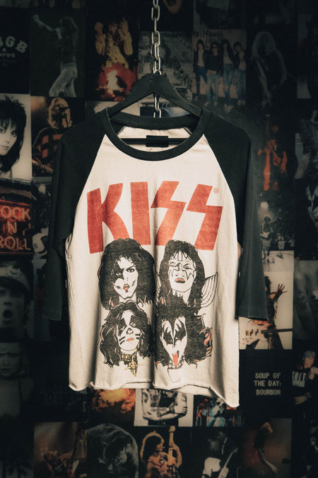 KISS IN CONCERT VINTAGE BASEBALL TEE