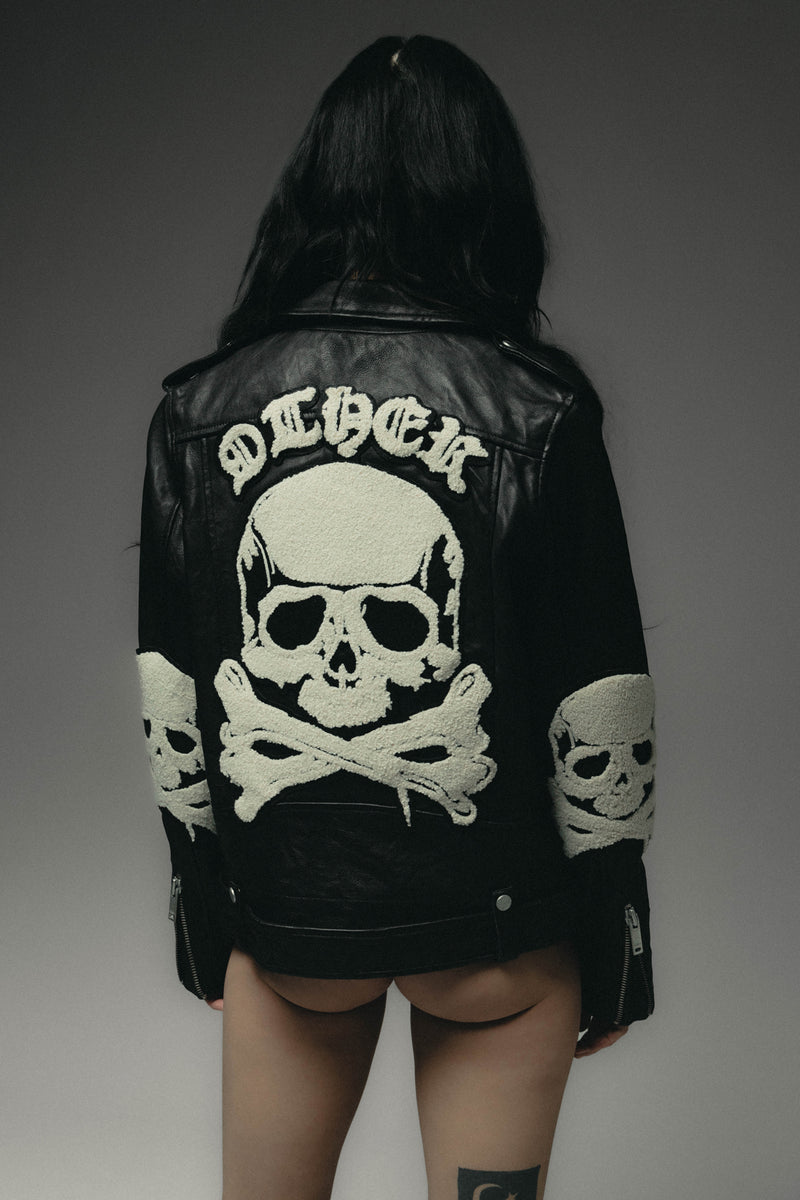 The Skull & Crossbones Patch Deuce Biker Jacket | Vintage Black