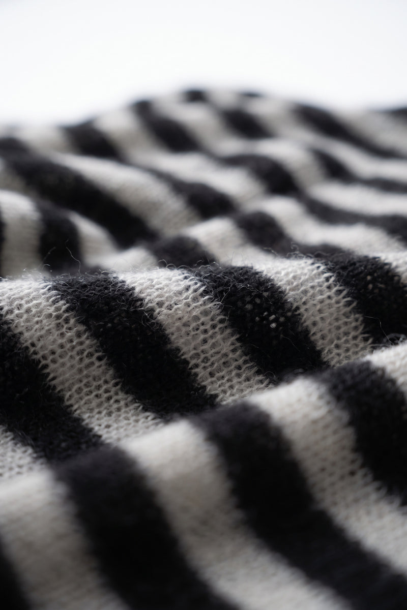 CLASSIC STRIPE NAVARRO JUMPER - BLACK & DIRTY WHITE