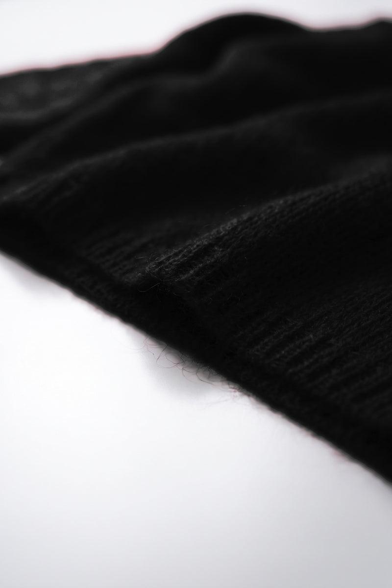 Navarro Jumper Black hem detail