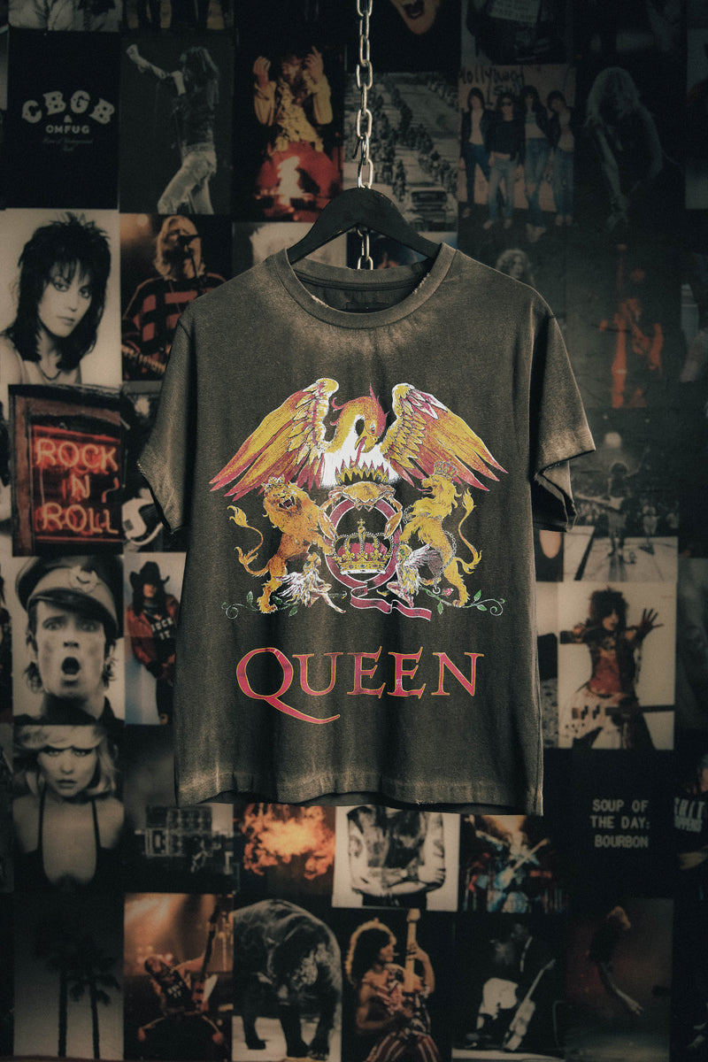 QUEEN CREST VINTAGE T-SHIRT