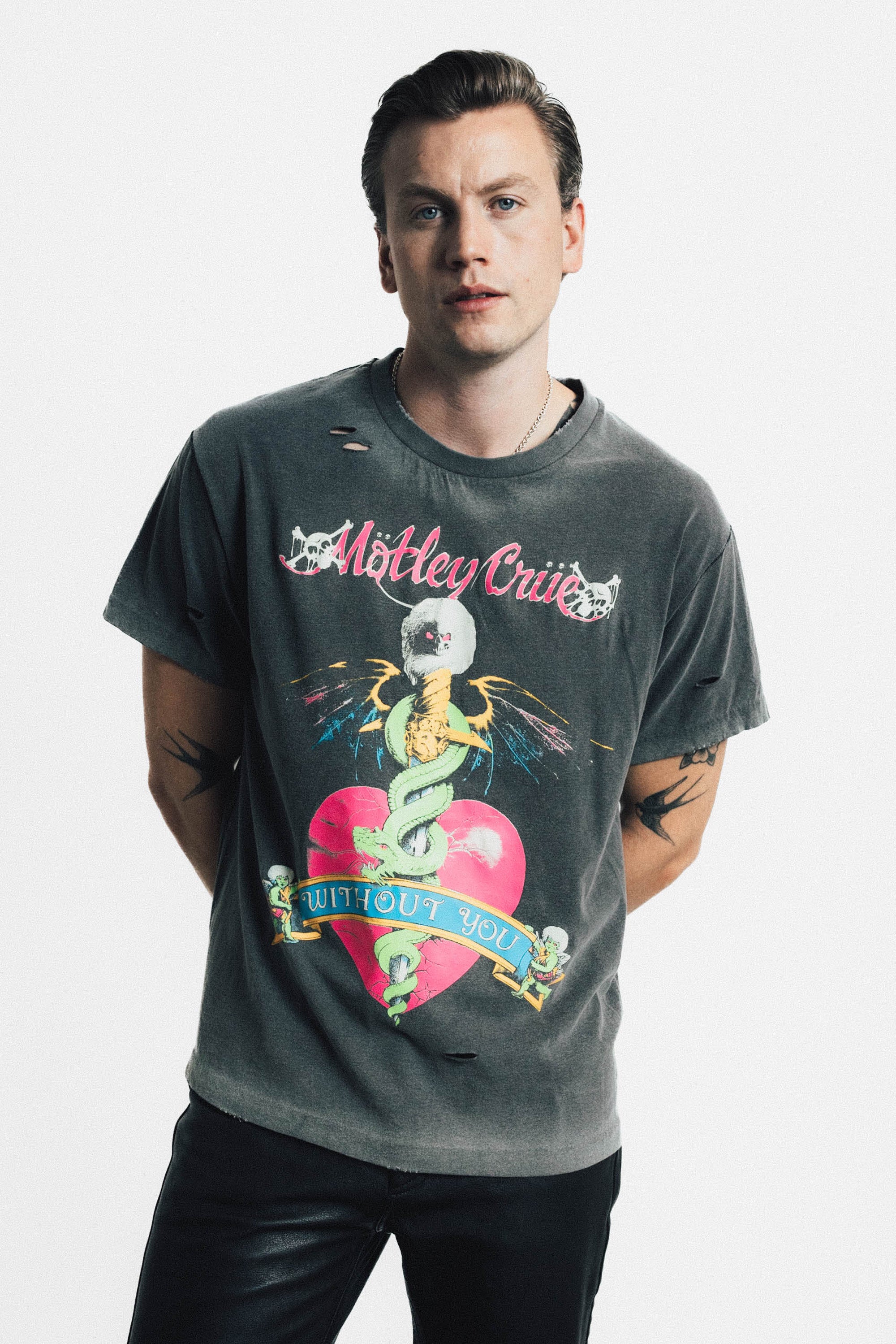 Without You' Mötley Crüe Vintage Tee | Heavy Relic Black ‐ OTHER