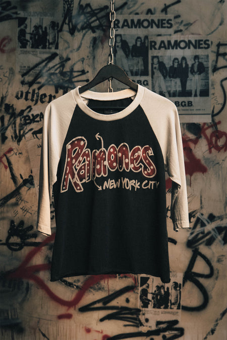 RAMONES NYC VINTAGE BASEBALL TEE