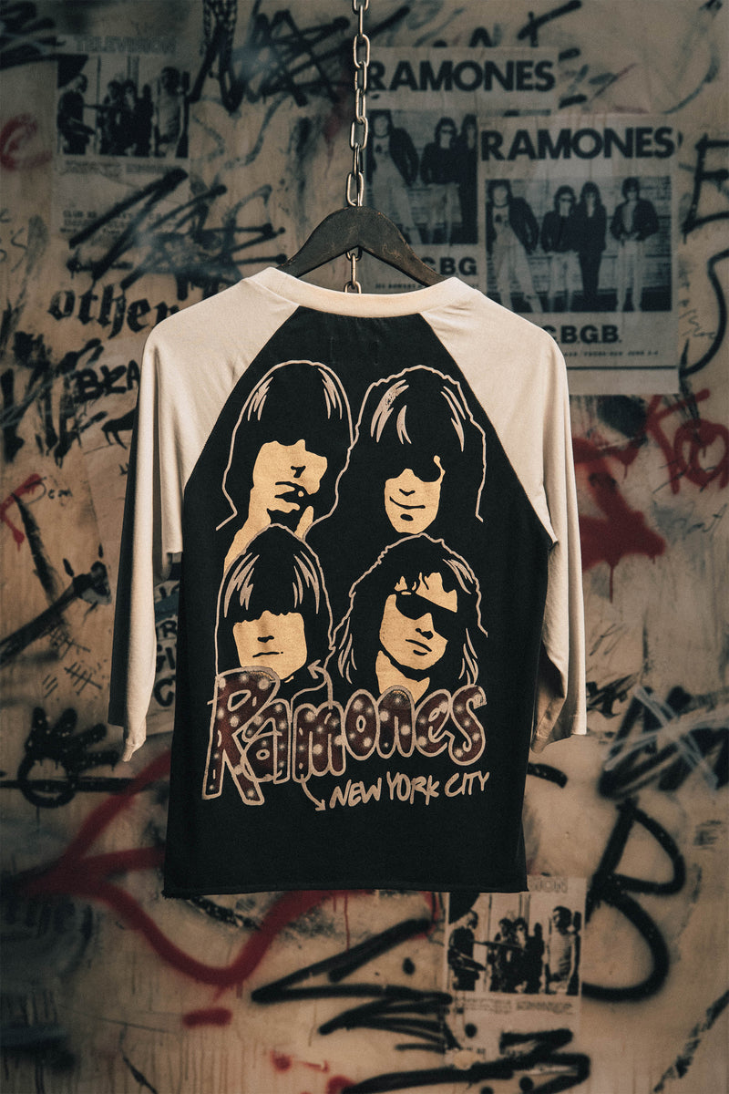 RAMONES NYC VINTAGE BASEBALL TEE