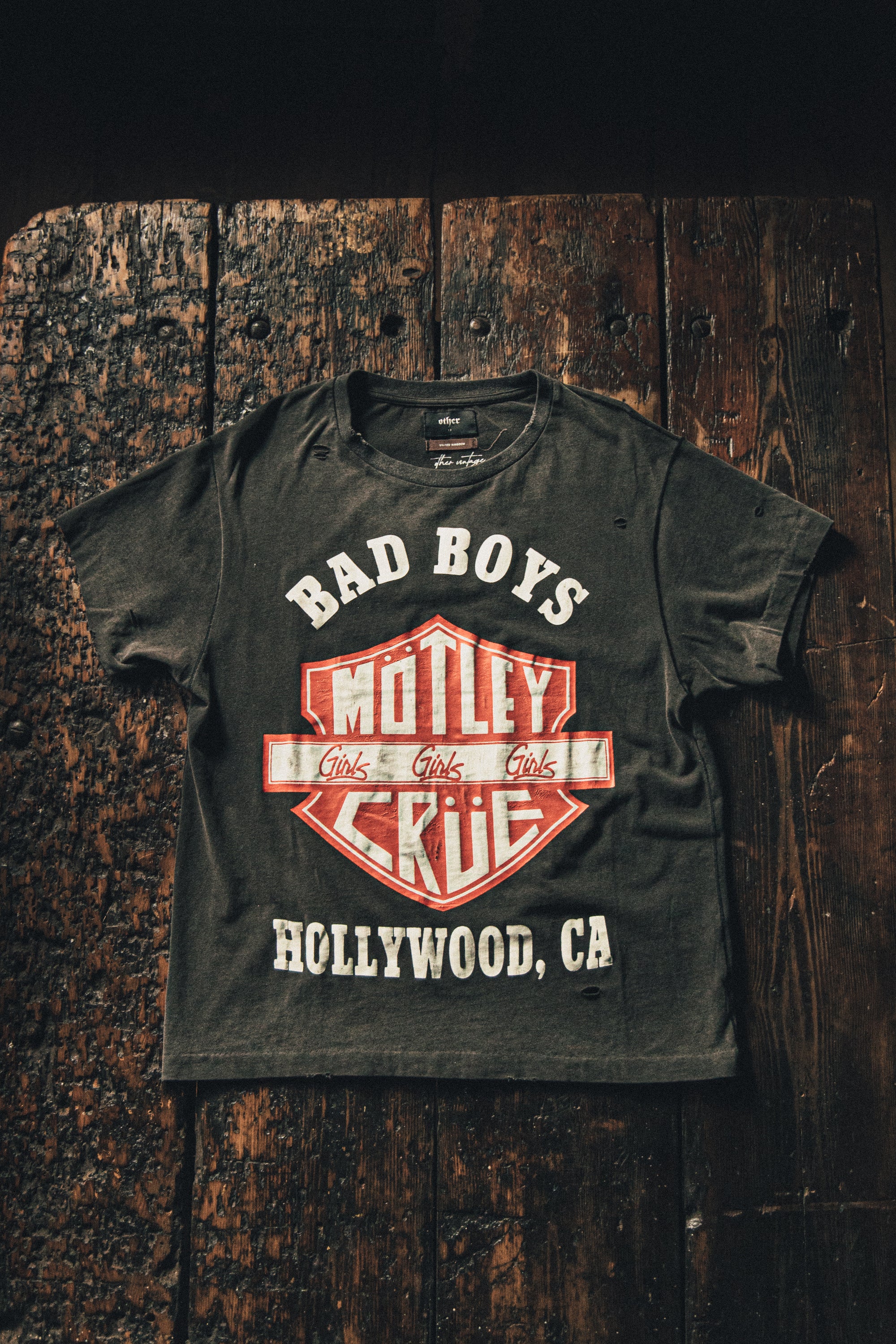 Hollywood Bad Boy' Mötley Crüe Vintage Tee Heavy Relic Black